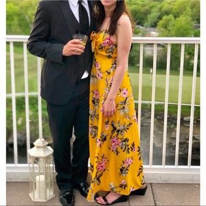 Like new Francesca’s maxi dress